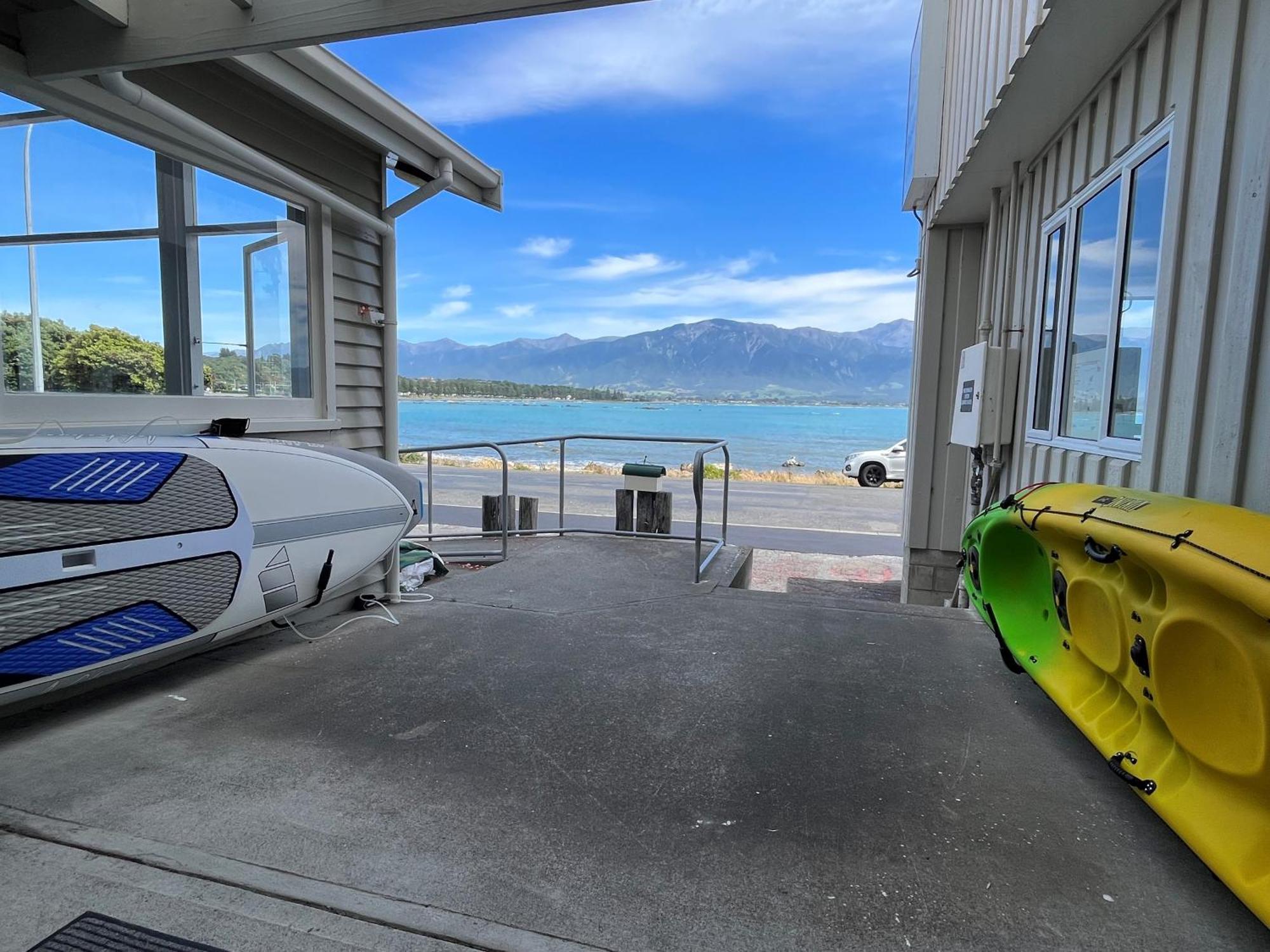 Kaikoura Sea Side lodge Bagian luar foto
