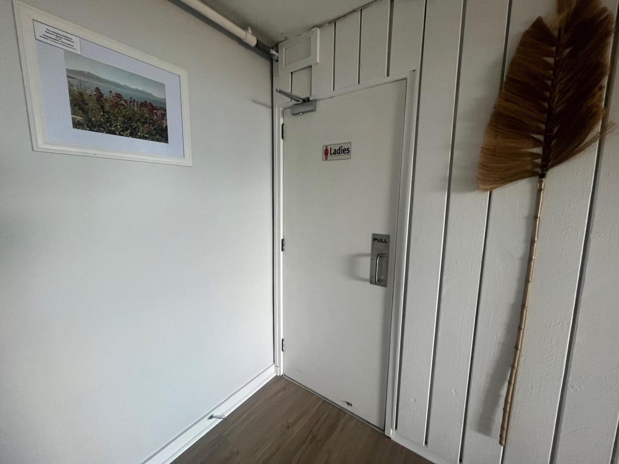 Kaikoura Sea Side lodge Bagian luar foto
