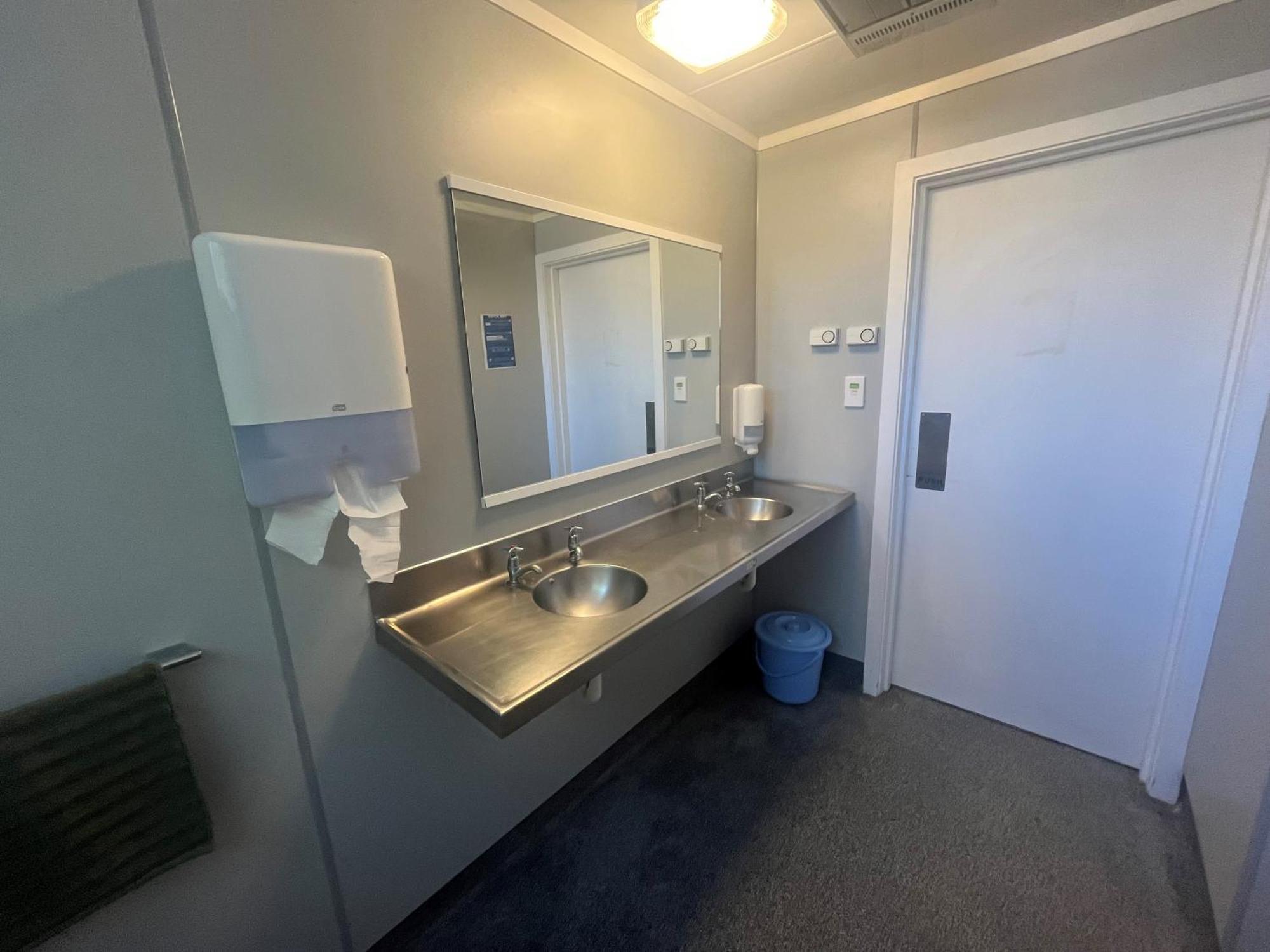 Kaikoura Sea Side lodge Bagian luar foto